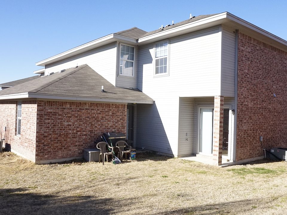 021_Back View of Home_10172022