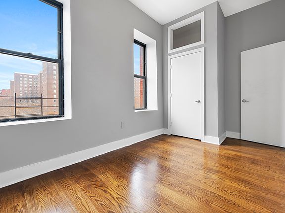 3rd image of 165 W 127th St APT 1c