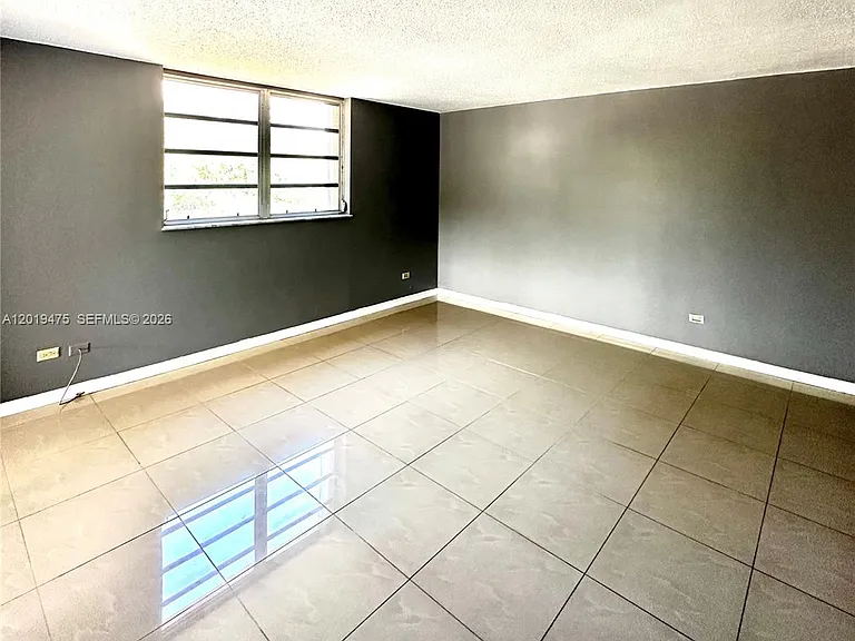 443 NE 195th St #345 — Photo 28