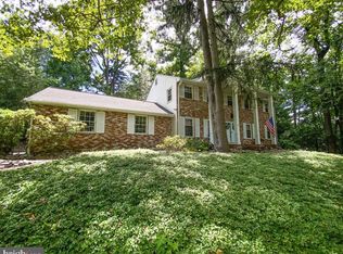 6 Stafford Pl, Yardley, PA 19067