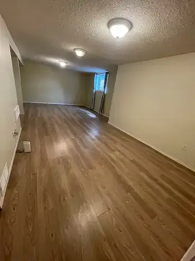 17 Melrose Cres #1A — Photo 10