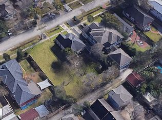 921 Arlington St, Houston, TX 77008