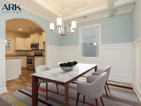 3rd image of 1217 Black Oak Cir