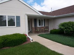 205 Lake St, Deerfield, WI 53531