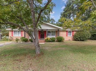 841 Brighton Rd, Fayetteville, NC 28314