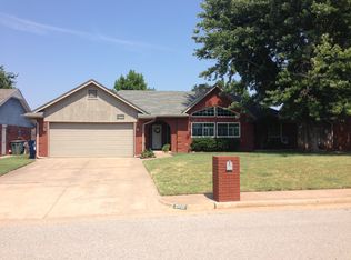 2021 Shamrock Dr, Edmond, OK 73003