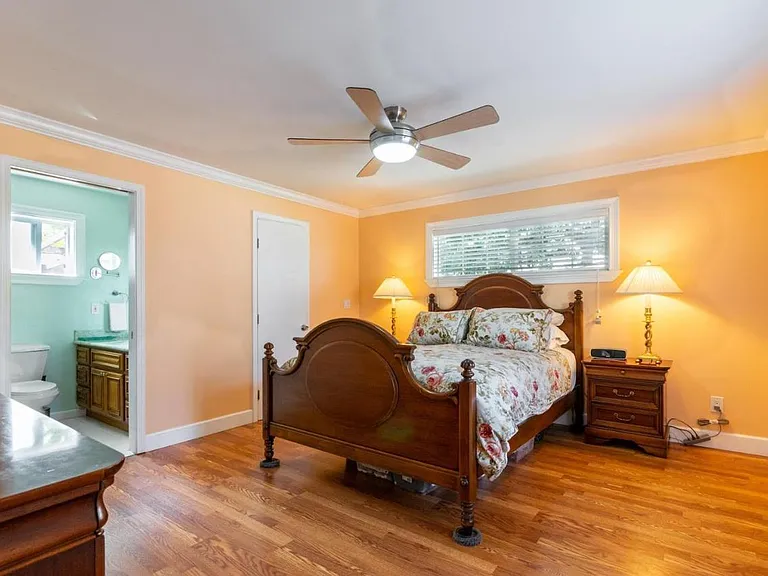 515 Flynn Ave — Photo 23