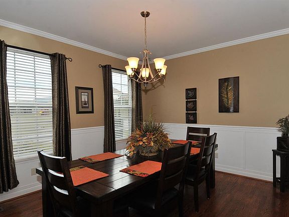 3rd image of 6813 Edgewood Dr
