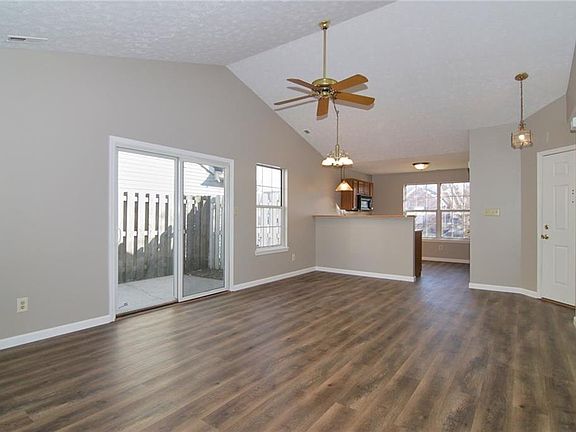 5th image of 6644 Sundown Dr N
