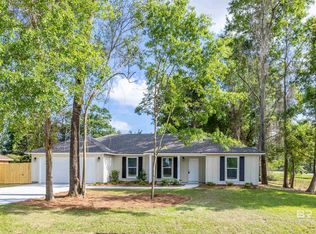 15022 Julieann Ln, Silverhill, AL 36576