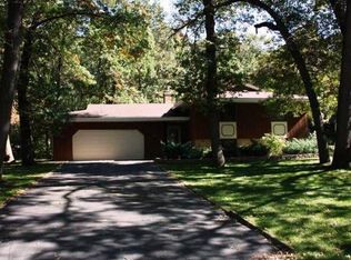 4834 Nottingham Pl, Shoreview, MN 55126