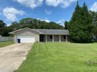 122 Catherine Ln, Groveland, FL 34736