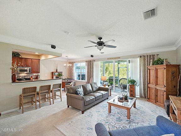 5th image of 6387 AUTUMN BERRY Circle