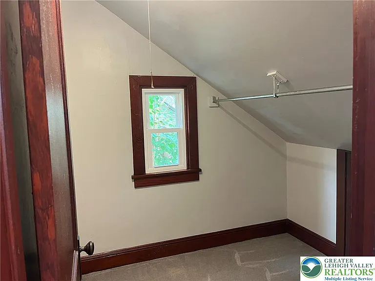 543 W Emaus Ave — Photo 36