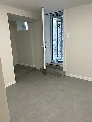 Rented by Liz Realty Group | media 6