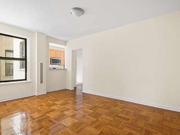 2nd image of 320 Sterling St #1C