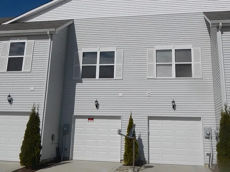 12030 Zircon Ln — Photo 11