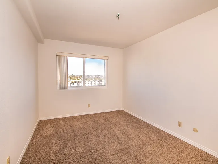 4015 Crown Point Dr #P1 — Photo 13