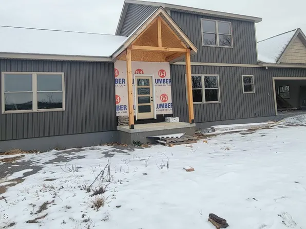 241 Fox Chase Dr, Duncansville, PA 16635