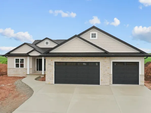 3121 S Toad Island Trl, De Pere, WI 54115