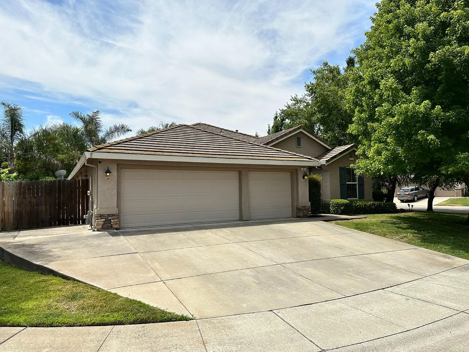 4 Shearwater Ct photo 1