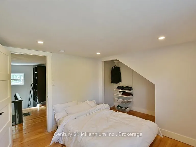85 Glenwood Dr — Photo 42