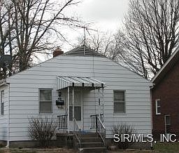 2nd image of 220 4th Ave