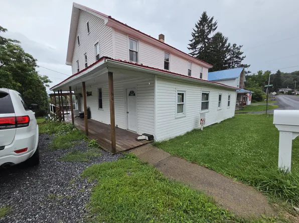 94 Cross Roads Blvd, Coalport, PA 16627