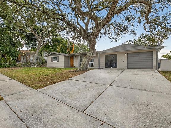 3rd image of 5404 FRONT DRIVE