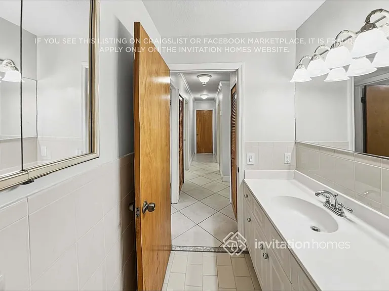 14364 SW 48th Ln — Photo 18