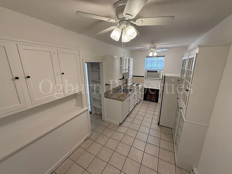 1306-1318 Glade St — Photo 15