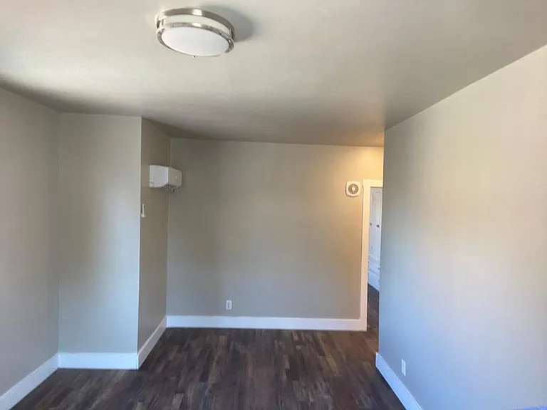 3851 Dewey Ave #4 — Photo 7