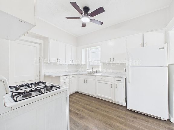4th image of 6921 Prospect Ave #C