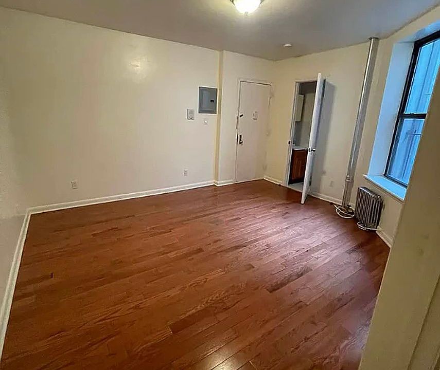 3923 57th St B, Woodside, NY 11377 Zillow