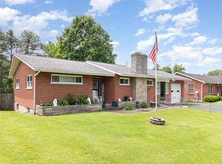 304 Humes Ridge Rd, Williamstown, KY 41097