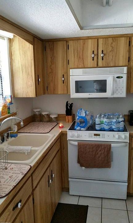 2nd image of 5574 Lancewood Cir S