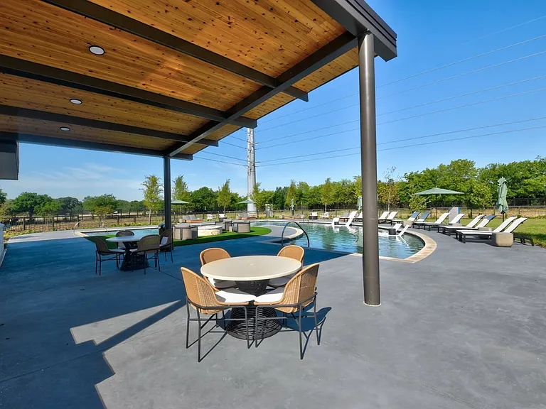 The Palo Townhomes
