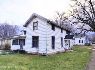 919 Holgate Ave, Defiance, OH 43512