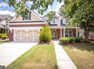 2634 Bay Crest Ln, Loganville, GA 30052