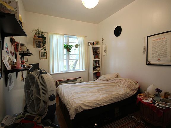 5th image of 103 Stockton St #02