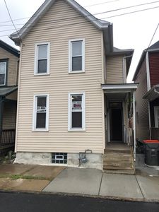 1613 4th Ave, Beaver Falls, PA, 15010