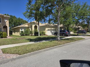 6204 Spring Lake Ter, Fort Pierce, FL 34951