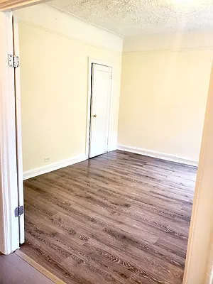 Rented by Bouklis Group | media 6