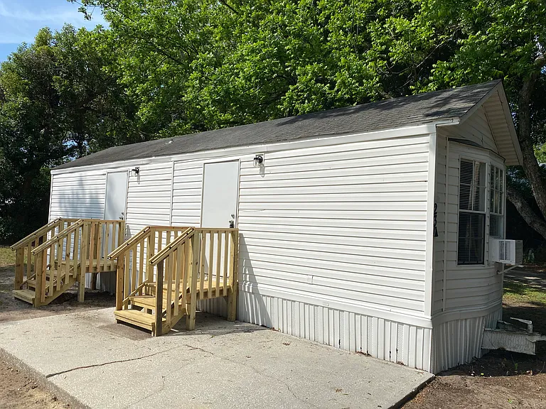 9588 NE Jacksonville Rd #23A — Photo 1