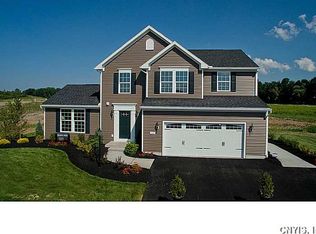 104 Brinan Fields Run, Manlius, NY 13104