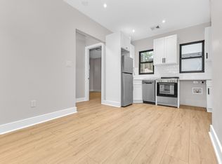 61-06 55th St #1L, Maspeth, NY 11378