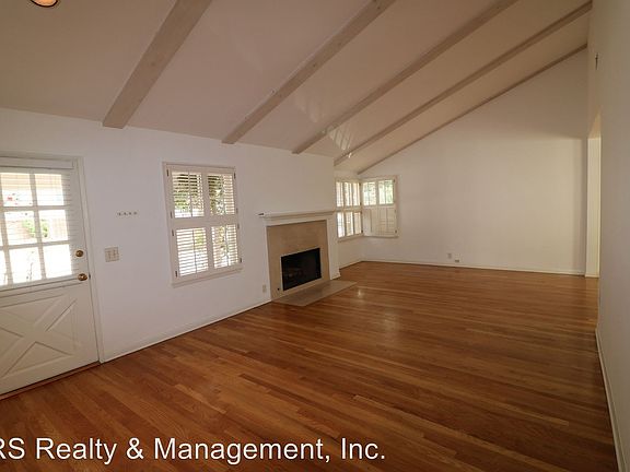 2nd image of 3841 Ventura Canyon Ave