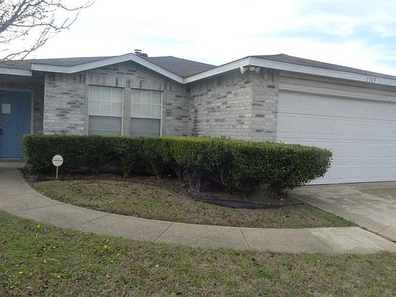 3rd image of 1309 Mill Branch Dr