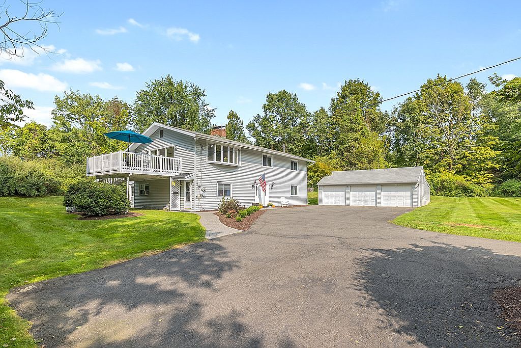 83 Old Waterbury Rd, Southbury, CT 06488 Zillow