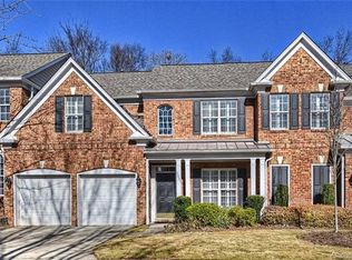 5331 Greenfield Commons Dr, Charlotte, NC 28226